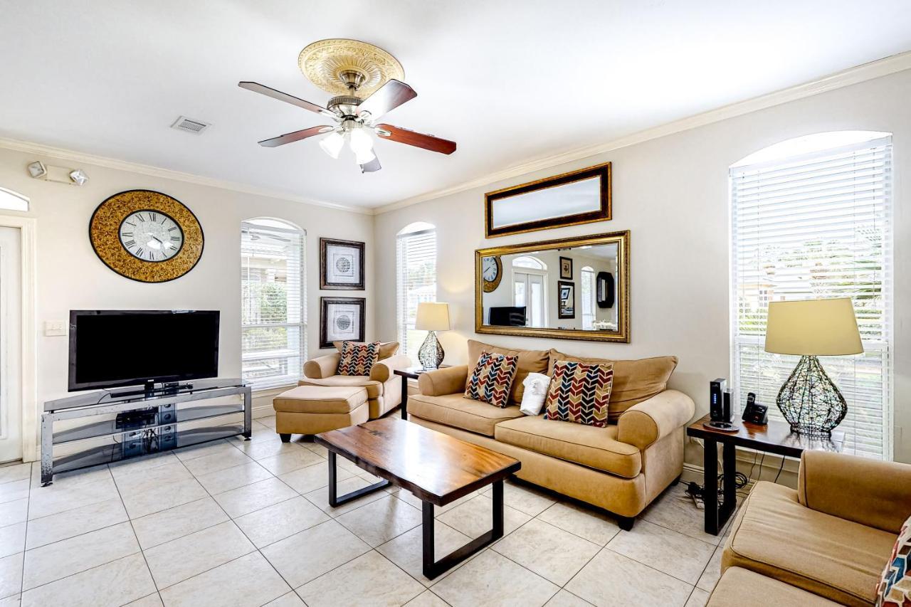 Emerald Shores Cottage دستين المظهر الخارجي الصورة