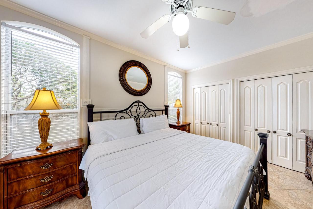 Emerald Shores Cottage دستين المظهر الخارجي الصورة