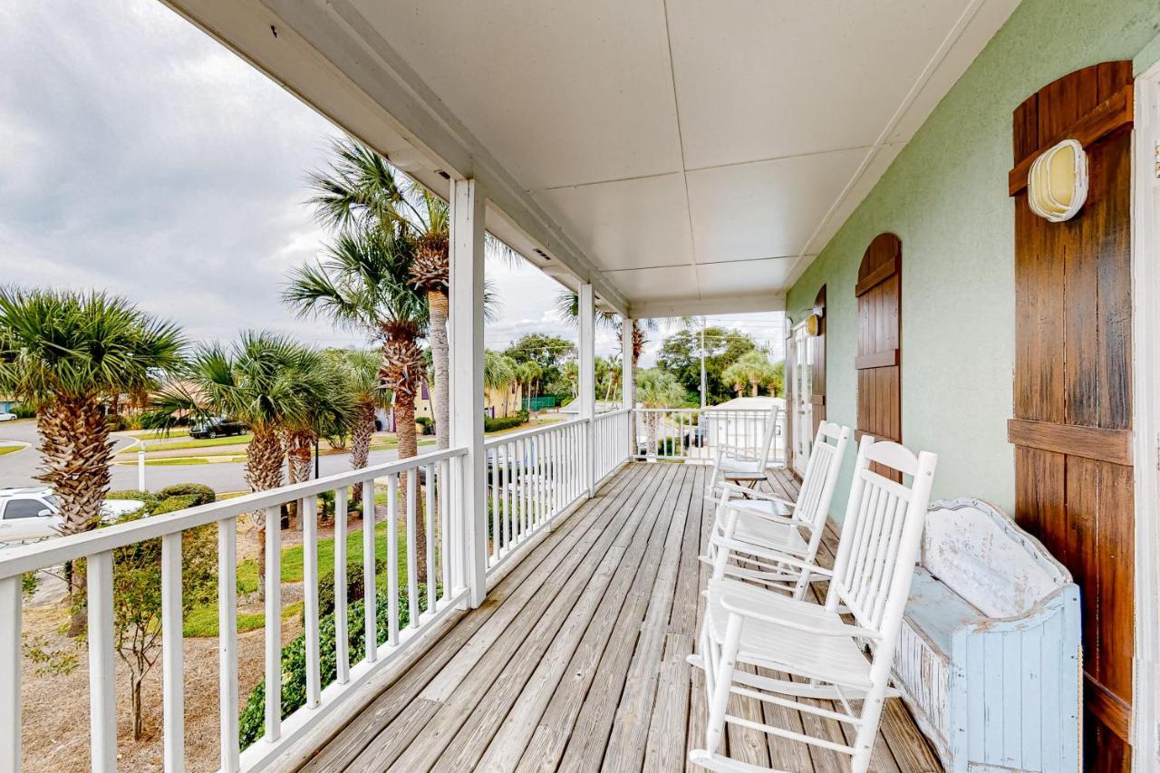 Emerald Shores Cottage دستين المظهر الخارجي الصورة